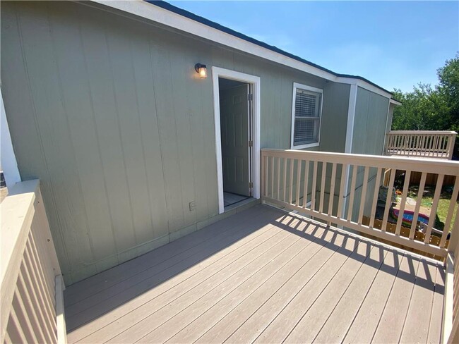 Building Photo - 2305 Cedrick Cove