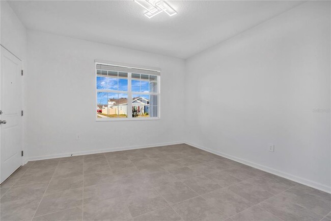 Building Photo - 3114 Armstrong Ave
