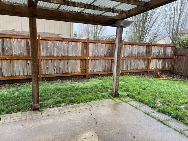 Building Photo - 982 SW Hawthorne St