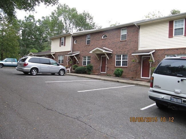 Primary Photo - Northway at Windsor
