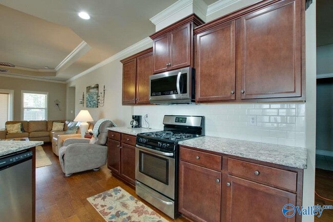 Building Photo - 7206 Lathan Dr SE