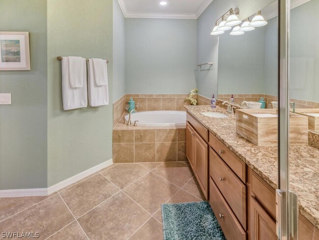 Primary Photo - 9484 Casoria Ct