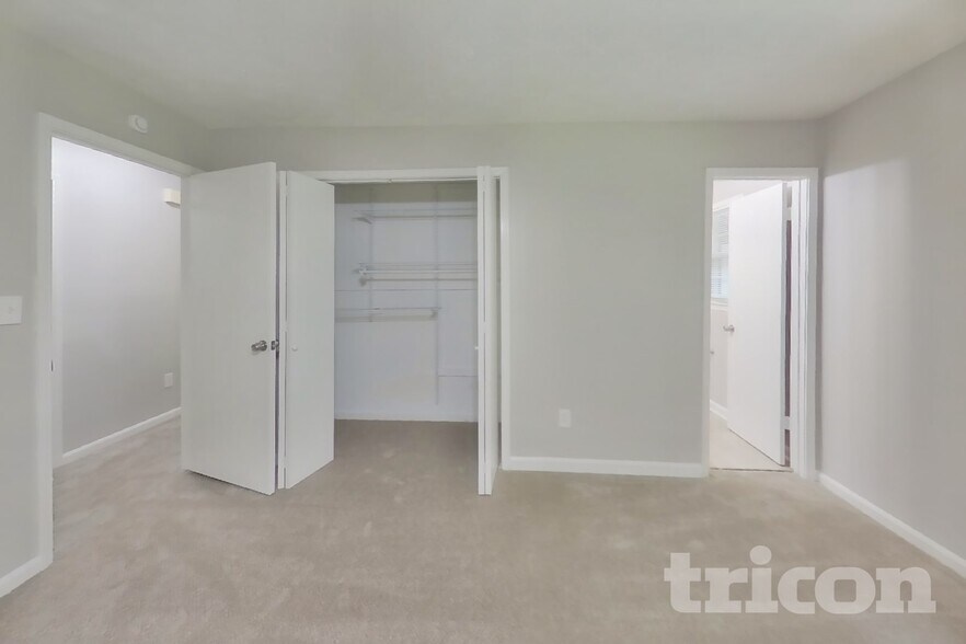 Building Photo - 1731 Hidden Acres Dr SW