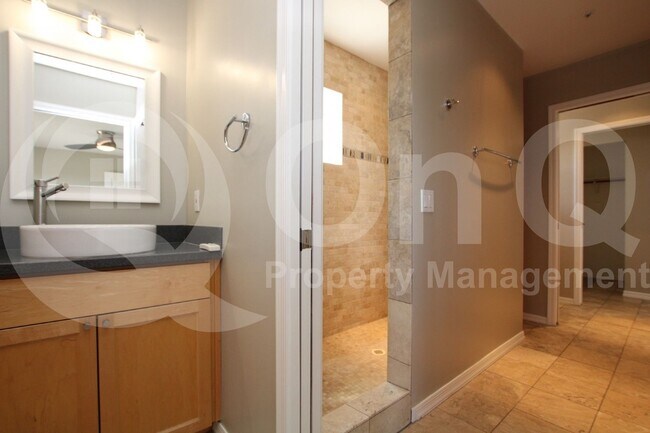 Building Photo - 5844 E Carefree Mountain Dr