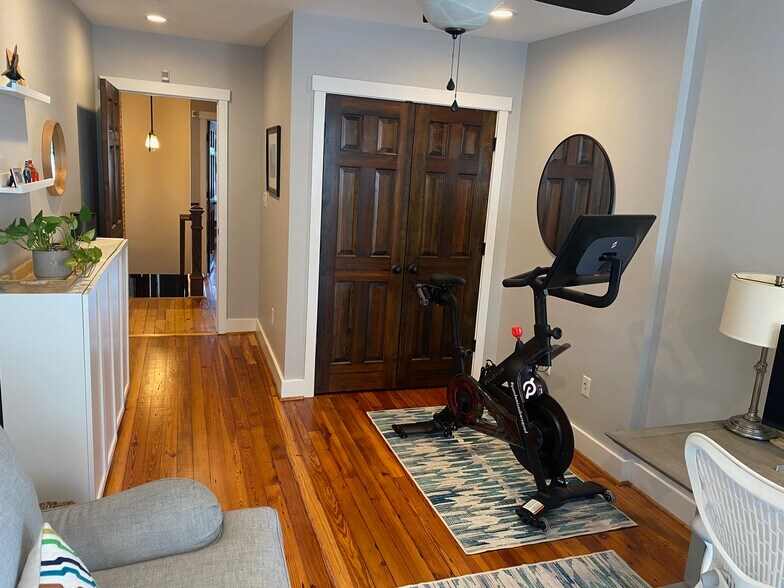 Bedroom 2 (rear of house) - 1406 Andre St
