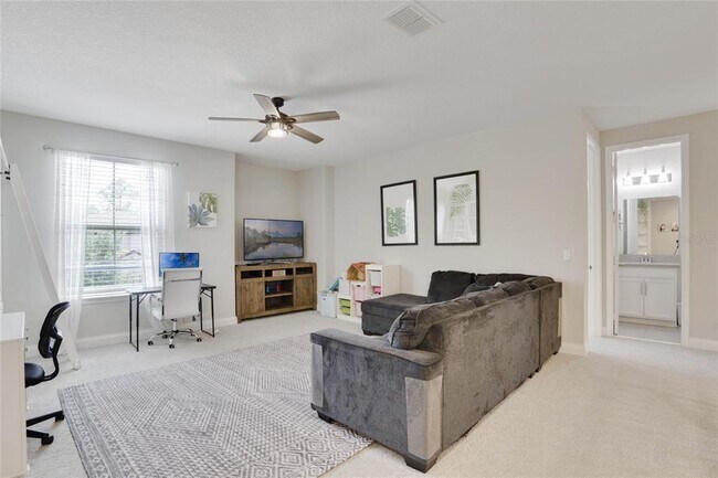 Building Photo - 8414 Vivaro Isle Way