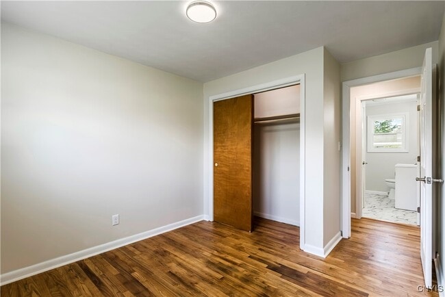 Building Photo - 222 Wilber St