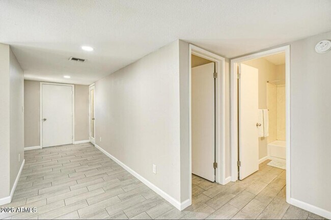 Building Photo - 14236 N 23rd St