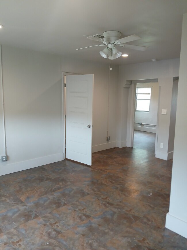 Building Photo - 2129 16th St