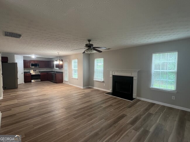 Building Photo - 360 Cobblestone Ct