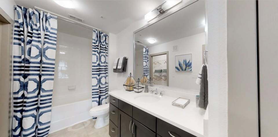 Building Photo - 5005 Galleria Dr