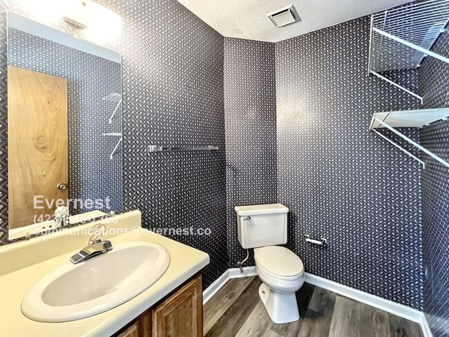 Building Photo - 8855 Millard Lee