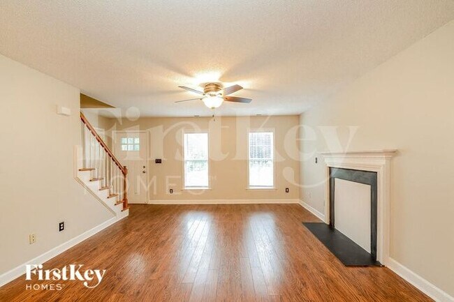 Building Photo - 270 Coghill Dr