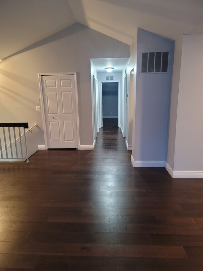 Building Photo - 46101 Allenton Dr