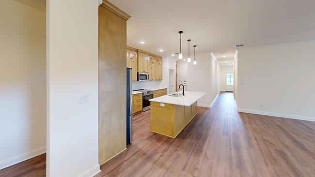 Building Photo - Single Family Home- The Houston