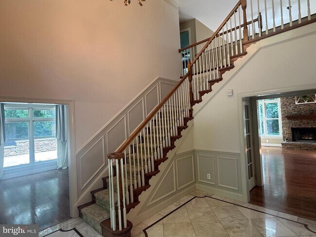 Building Photo - 1714 Hickory Hill Rd