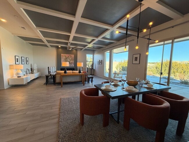 Building Photo - 14 Plano Arbolito