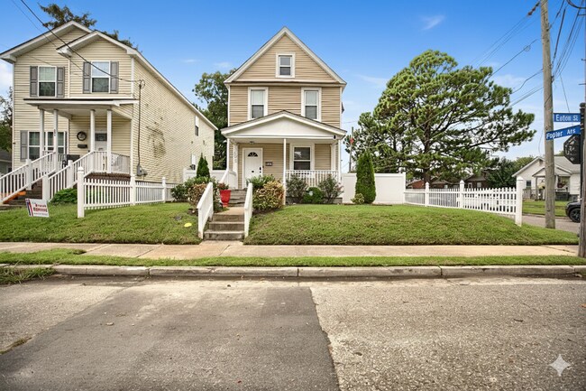 Building Photo - Call Sabrina Thomas Office at 757-767-0767...