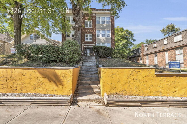 Primary Photo - 4226 Locust St