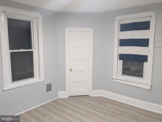 Building Photo - 1168 Mechanic St