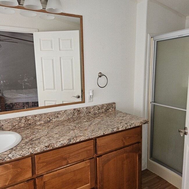 Building Photo - Furnished 2 bedroom, 2 bath available now