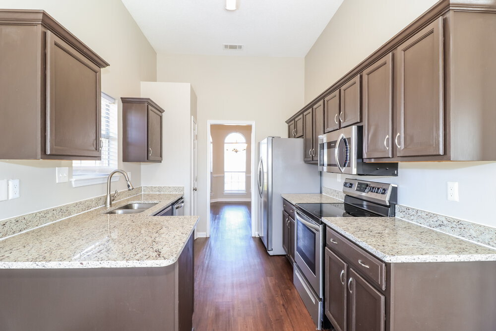 Building Photo - 90 Oakridge Cove