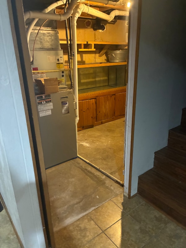 Building Photo - W649 Hillview Dr