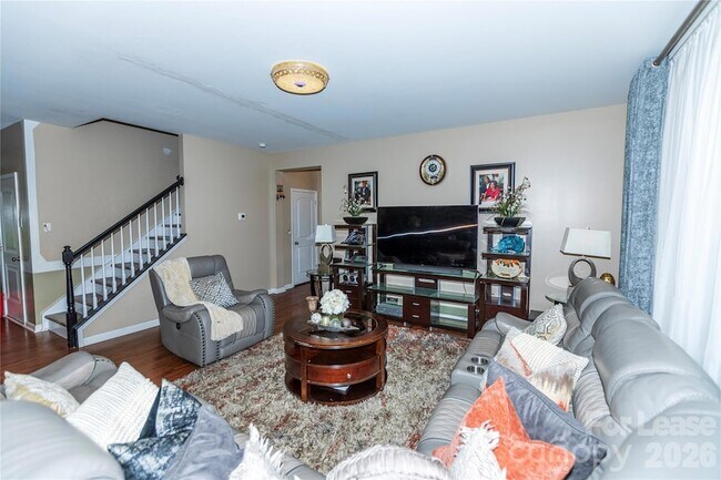 Building Photo - 2922 Deep Cove Dr NW