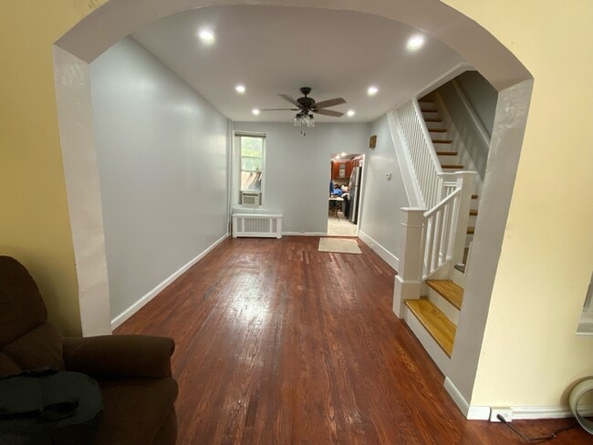 Building Photo - 3783 Cresson St