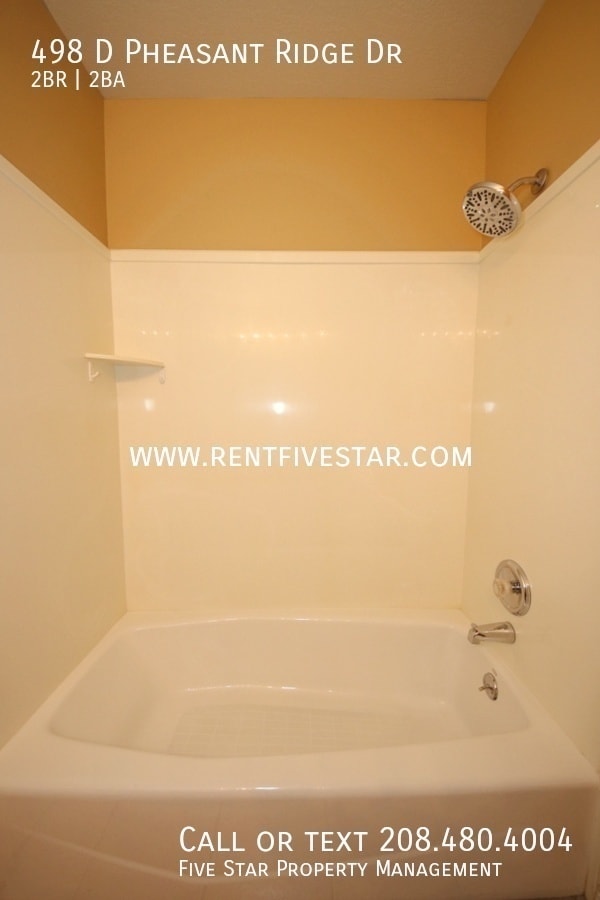 Building Photo - 498 Pheasant Ridge Dr