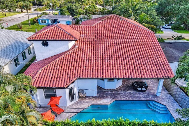 Building Photo - 1207 SW 21st St