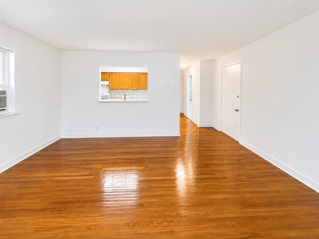 Building Photo - 8239 Williams Ave