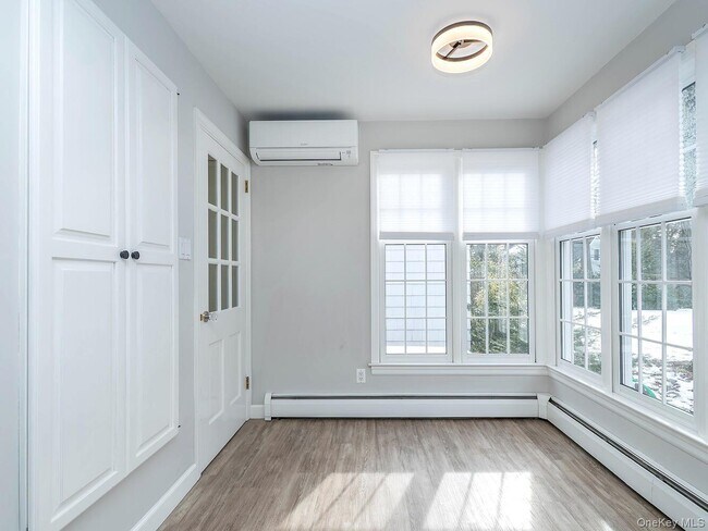 Building Photo - 7 Kissam Ln