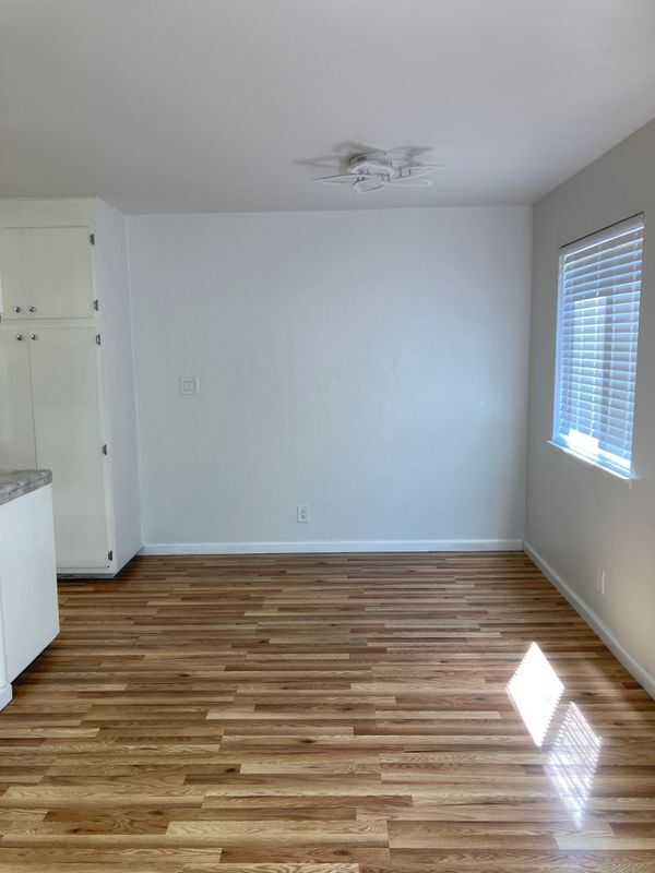 Building Photo - 5062 Rhode Island Dr