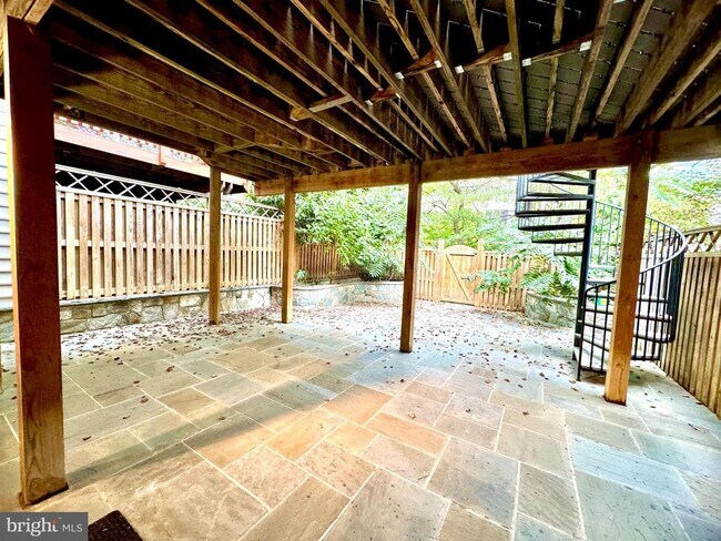 Building Photo - 11433 Hollowstone Dr