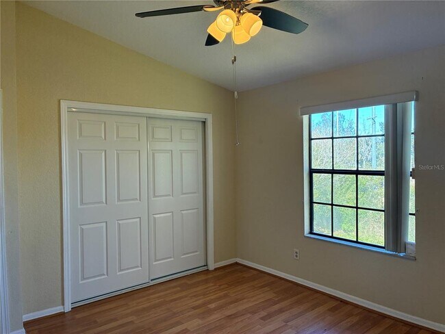 Building Photo - 16513 Lake Brigadoon Cir