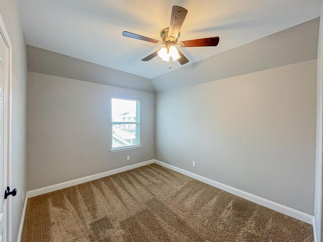 Building Photo - 21802 Leigh Creek Dr