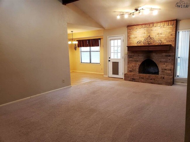 Building Photo - 5011 Sand Beach Rd