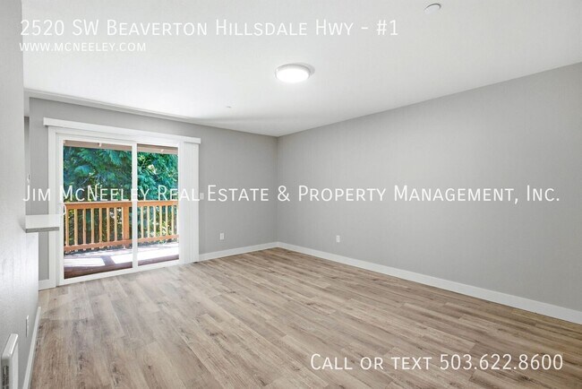 Building Photo - 2520 SW Beaverton Hillsdale Hwy