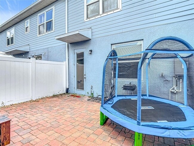 Building Photo - 2343 Pergola Wy
