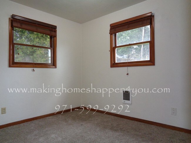 Building Photo - 3515-3525 Belle Vista Ct S