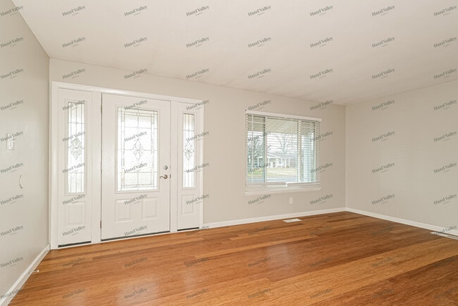 Building Photo - 5414 Butler Hill Estates Dr