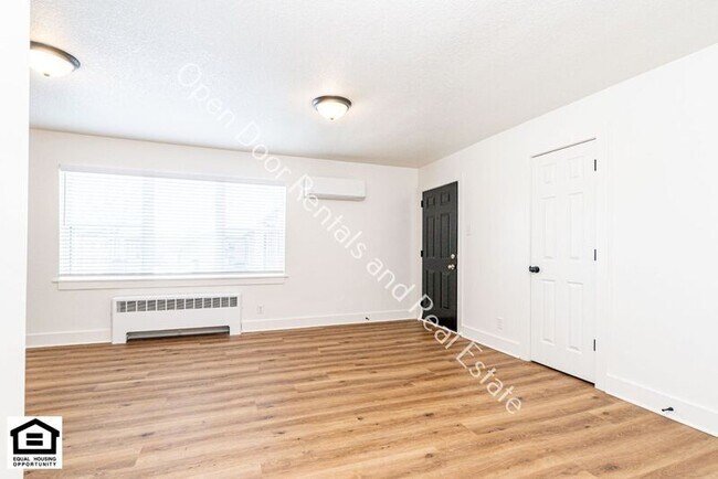 Building Photo - 1823 Griswold Dr