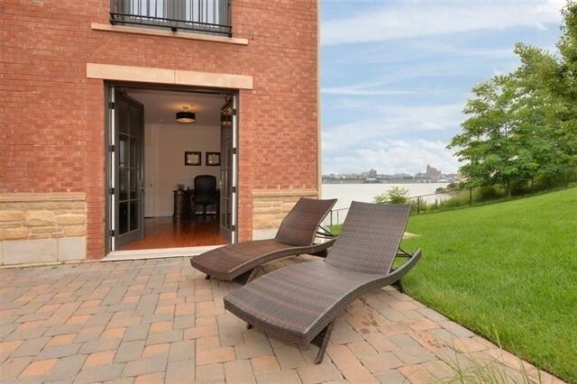 Building Photo - 3 Moorings Ln