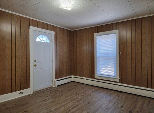 Building Photo - 36 Stevens Rd