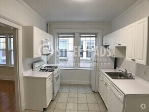 Building Photo - 2 bedroom in Boston MA 02135