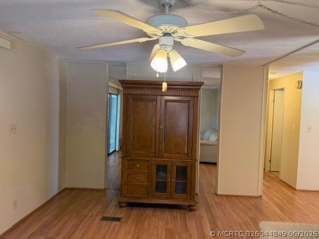 Building Photo - 126 Yuma Way
