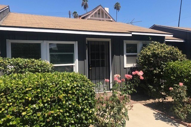 Entrance - 1701 S 5th St