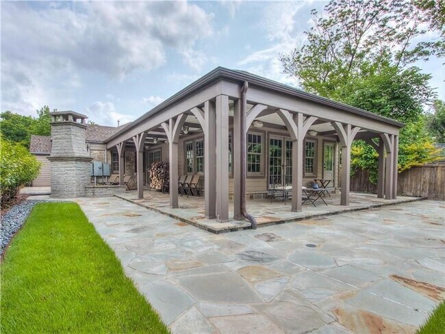 Building Photo - 1109 NW 55th St