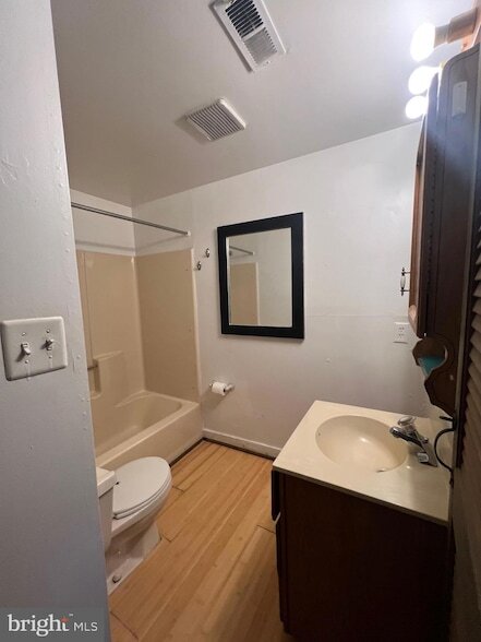 Building Photo - 7606 Woodyard Rd